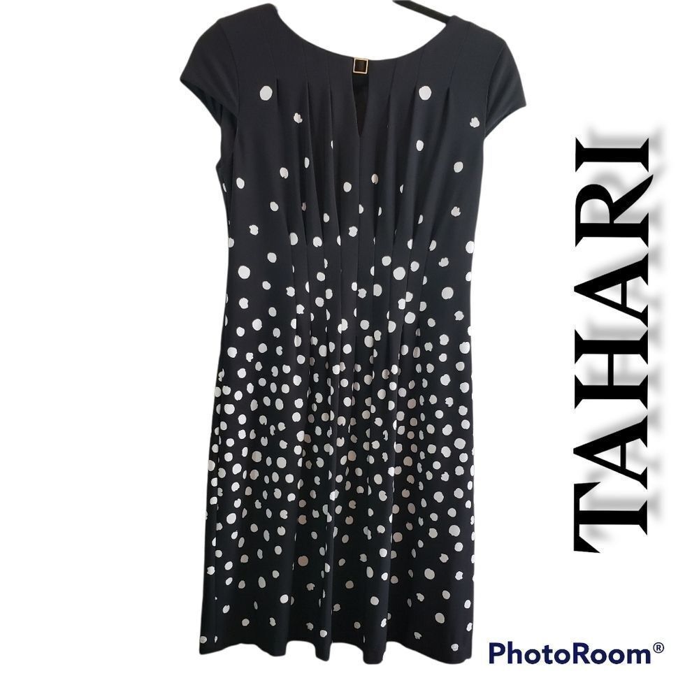 *Tahari - Women's  Black and White Dress,  4 Petite, EUC NWOT